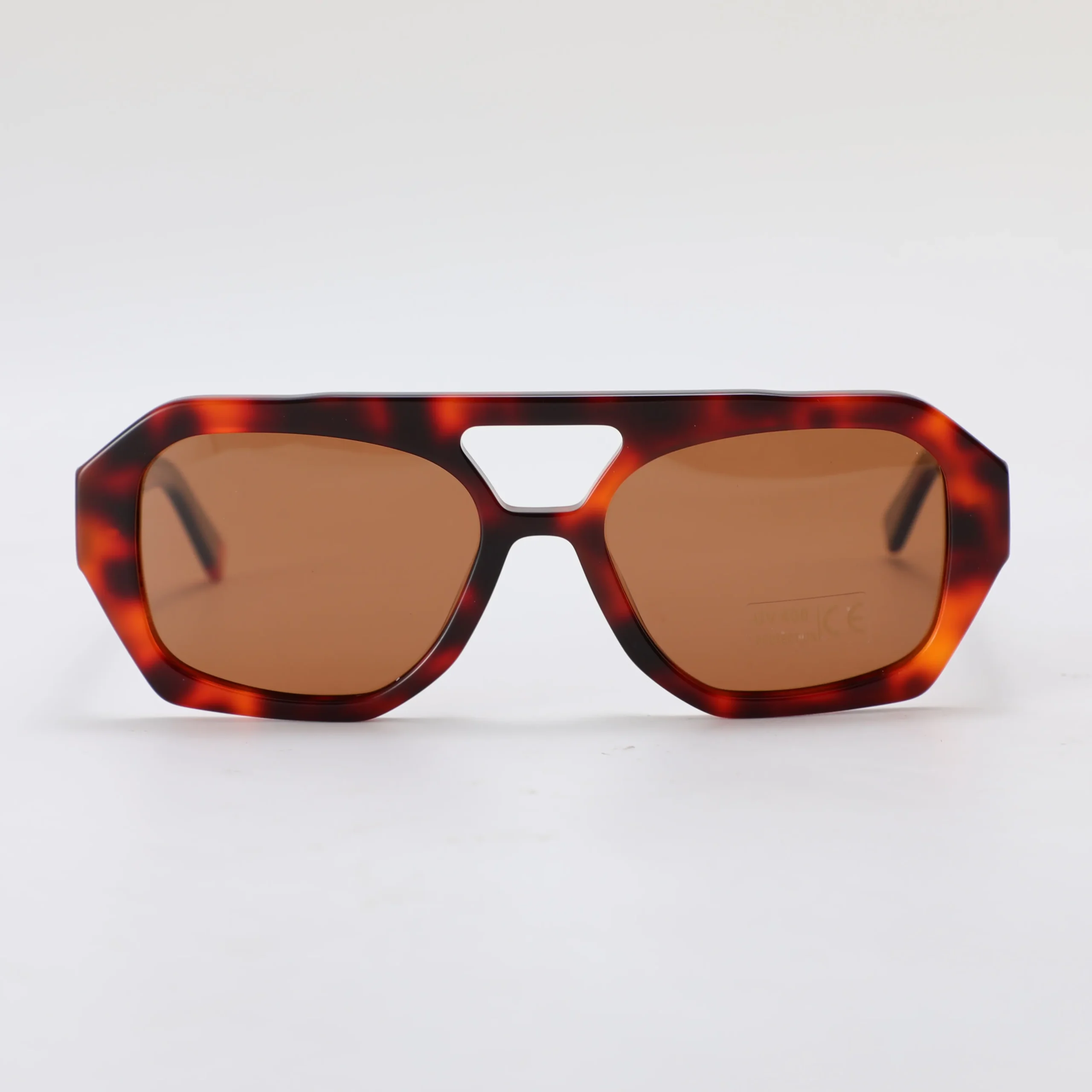 AxisCognacFront Gafas de sol urbanas Kraftur Axis Cognac